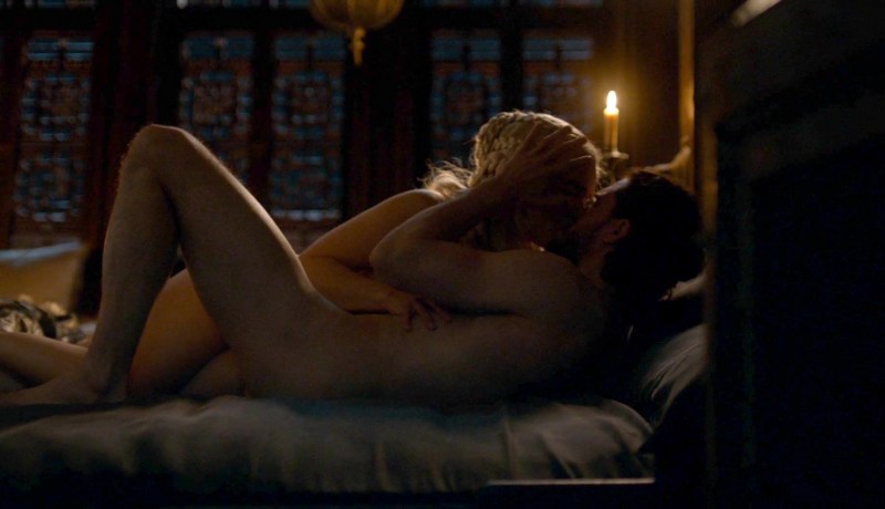 Lesbian scenes from the game of thrones