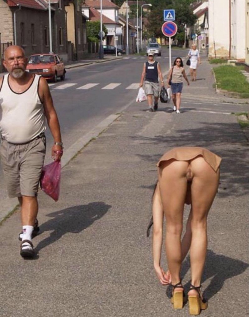 Naked asses in stores