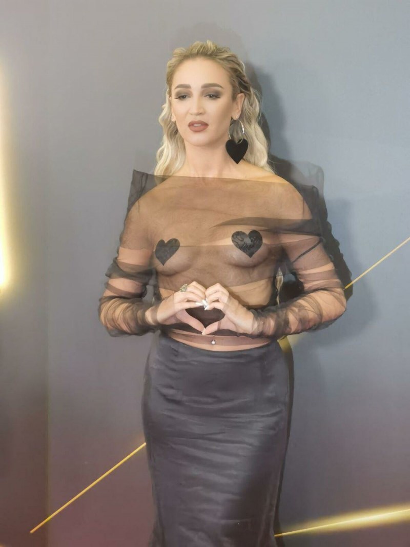 Olga Buzova heat 2022