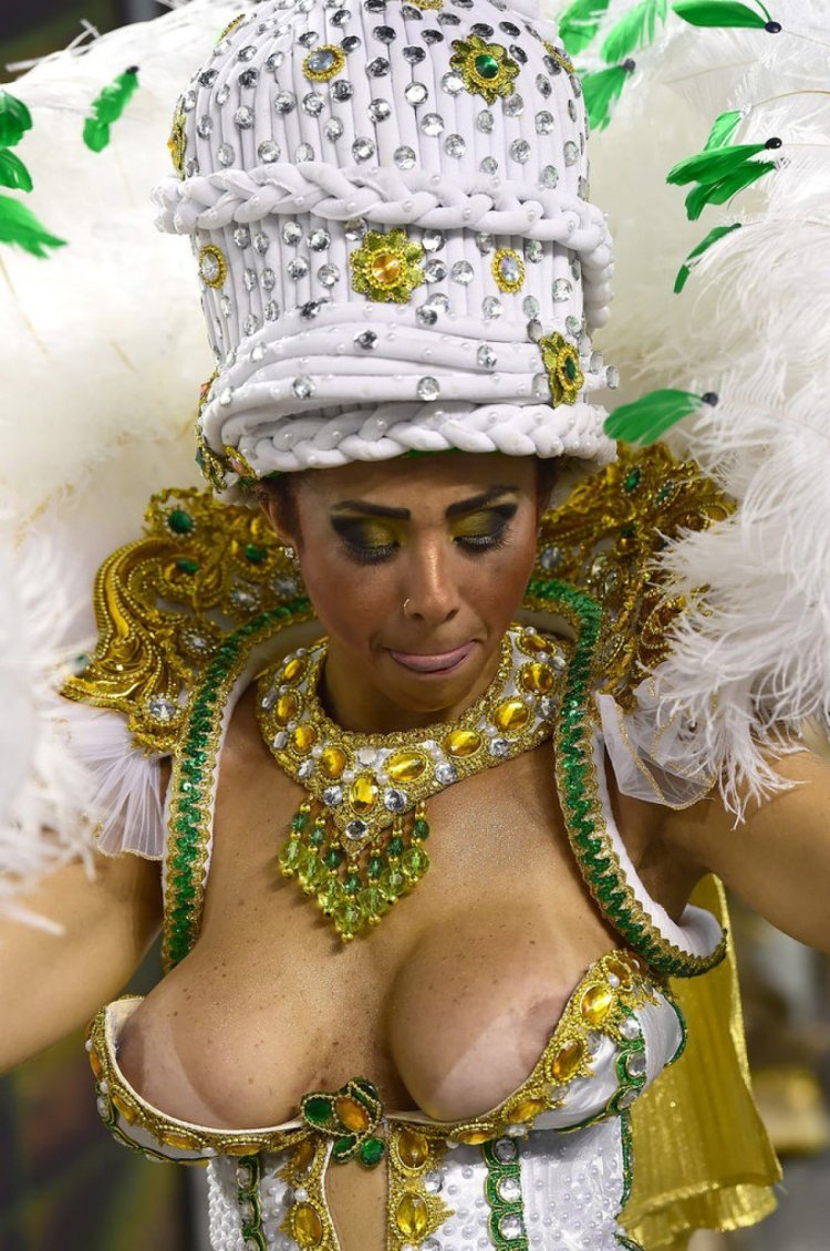 Carnival breasts