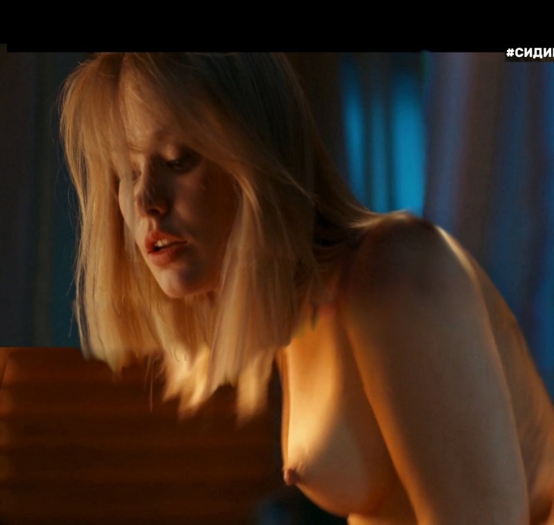 Naked Zoya Berber Lesbian