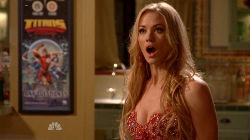 Veronika Rodriguez Leggins