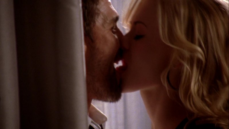 Ivonn Strachovskiy bed scenes