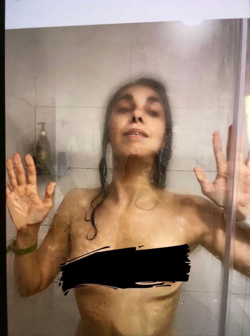 Vera Musaleyan is naked