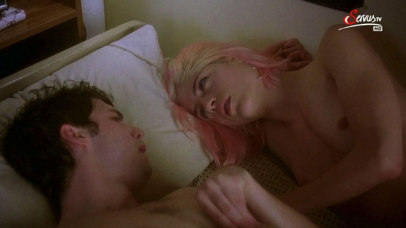 Selma Blair 2004 Tits