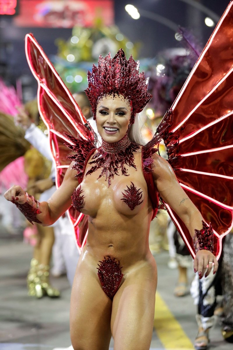 Viviana Castro Carnival