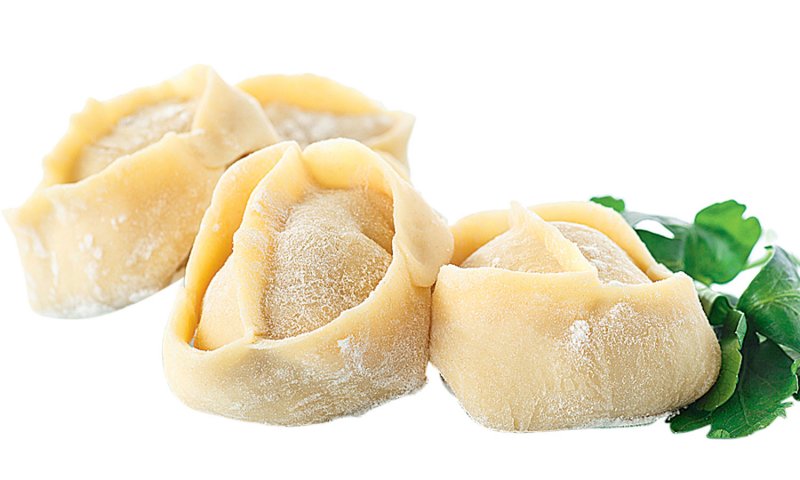 The manti semi -finished products are frozen