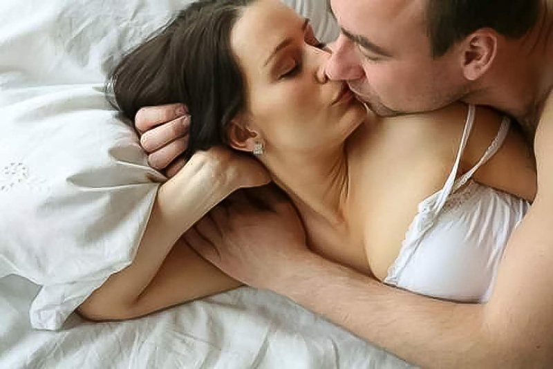 Kisses before bedtime