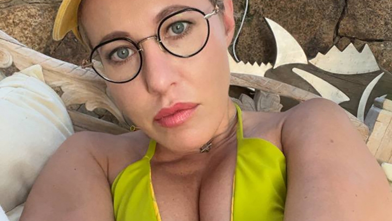 Ksenia Sobchak photos in a swimsuit