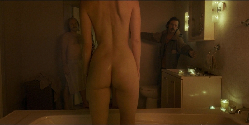 Mary Elizabeth Winstad naked