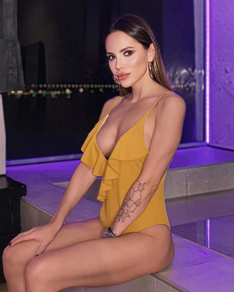 Лиза Шатилова Максим