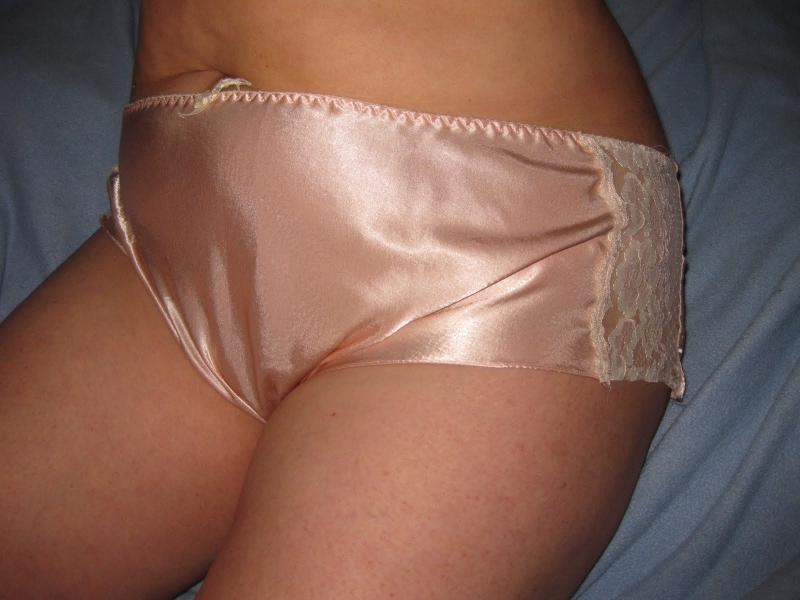 Wife in knickers