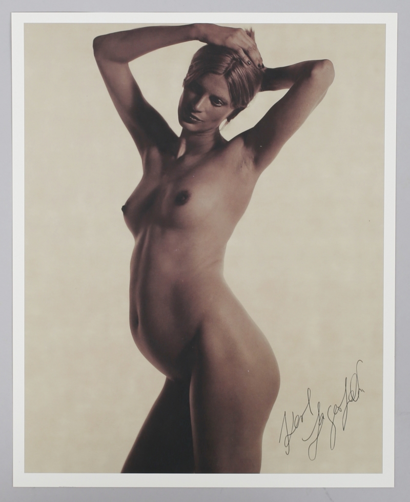 Kristen MacMans Naked