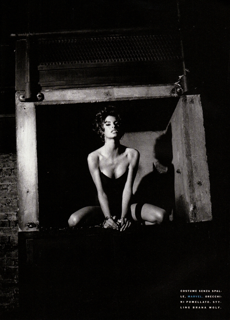 Linda Evangelist photo nude